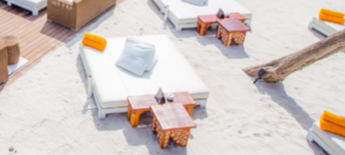 Beach bed (3 pax)