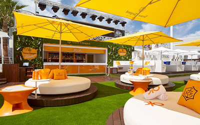 Leanne Davey bed reservation (£115pp)