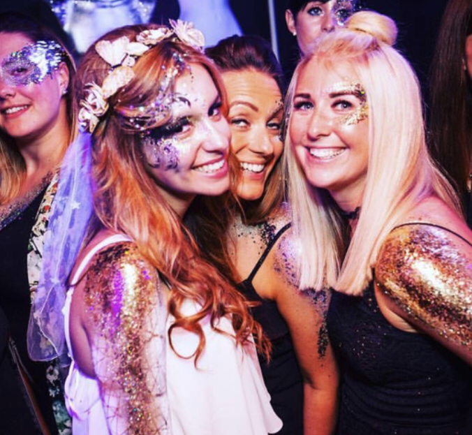 Drinks, Glitter &amp; stripper hen party package with transfers! £55