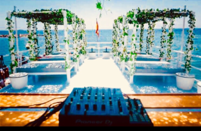 Chambassi’s stag All inclusive VIP boat party package upgrade