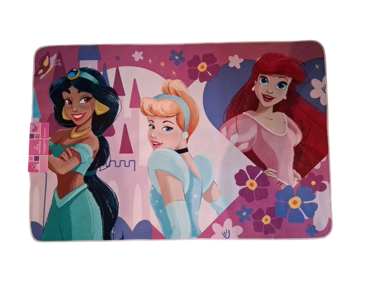 Kurzflor Teppich Mädchen mit Disney Prinzessinnen Motiv