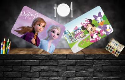 „Tischunterlagen fürs Essen, Malen und Basteln mit kindgerechten Designs“