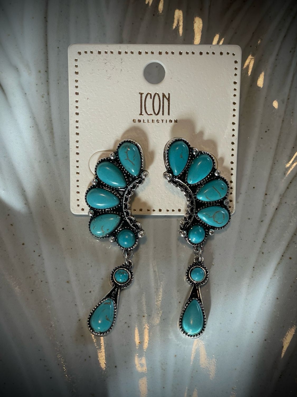 The Icon Turquoise Crescent