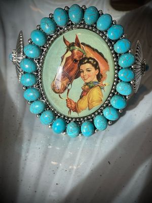 The Icon Vintage Sky Concho