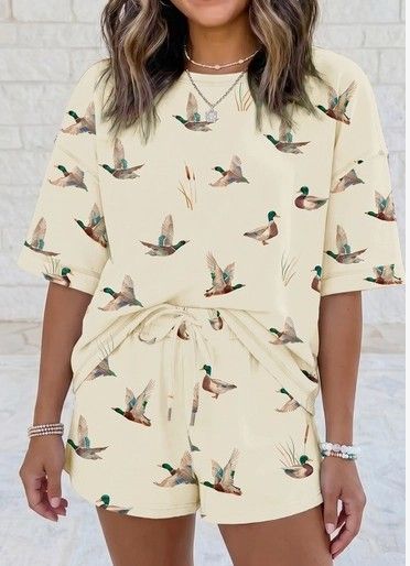 The Mallard Lounge Separates