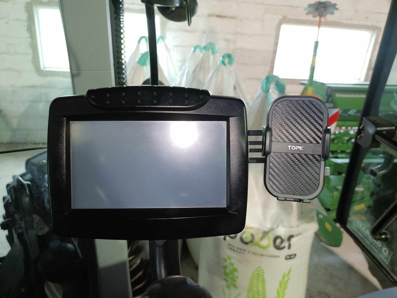 IntelliView 3 / AFS Pro 300 - Phone Mount