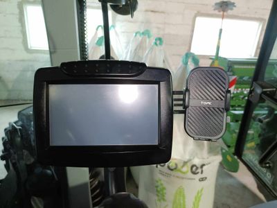 IntelliView 3 / AFS Pro 300 - Phone Mount