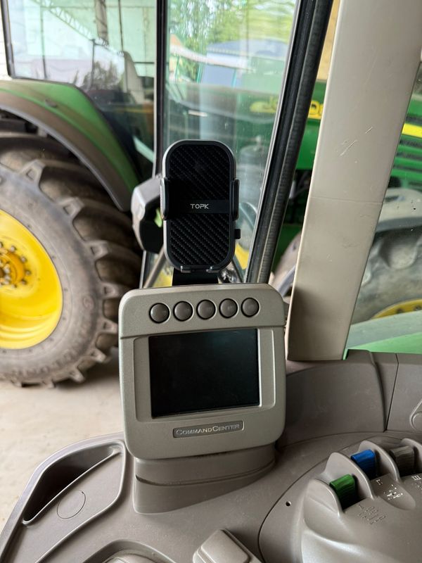 6xxx/7xxx Series Premium CommandCenter - Phone Mount