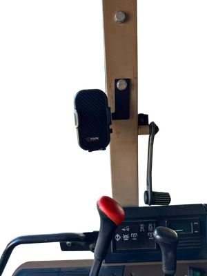 6xxx/7xxx Series – Center Pillar Phone Mount