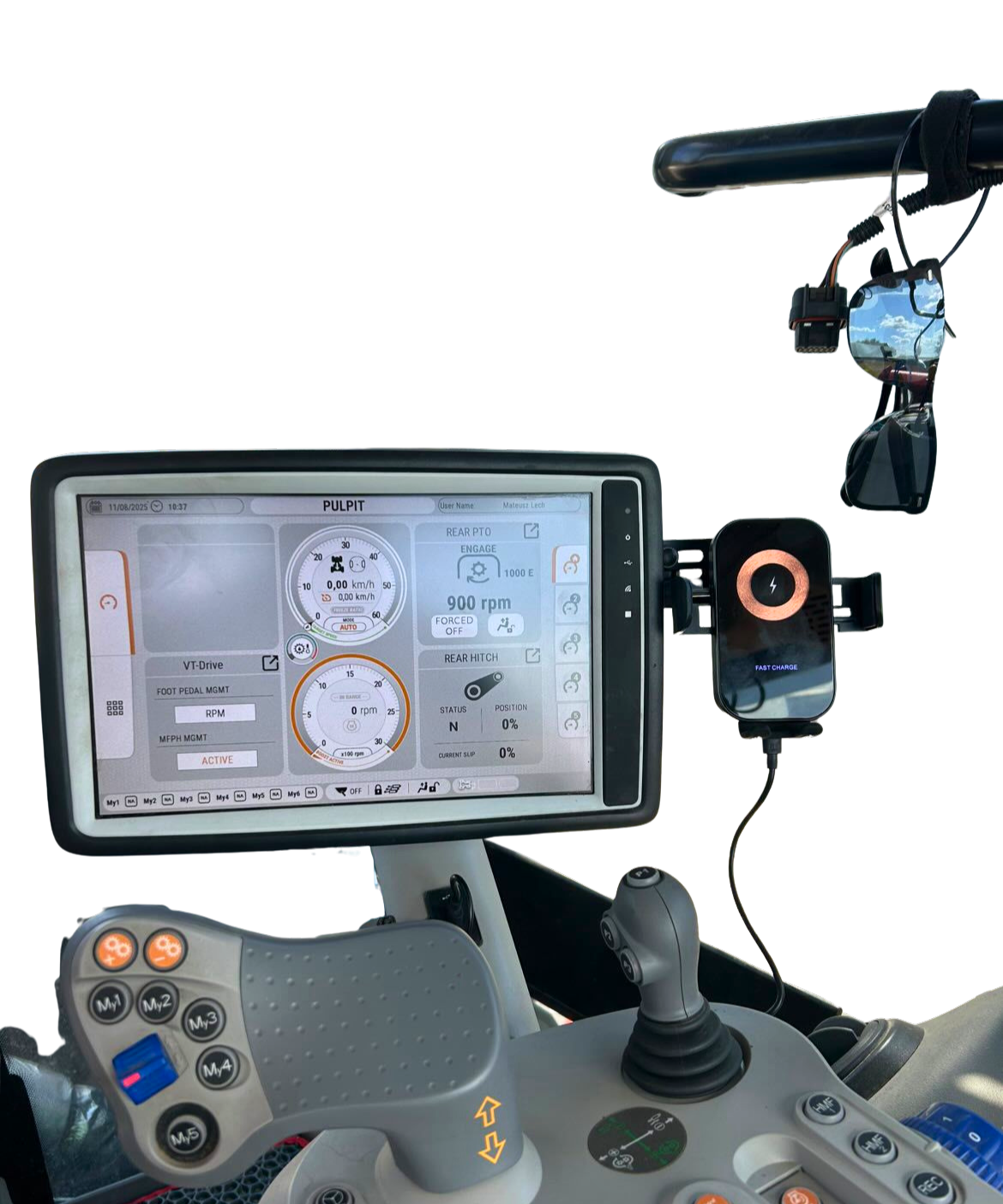 Mccormick x7/x8/x9 - Phone Mount