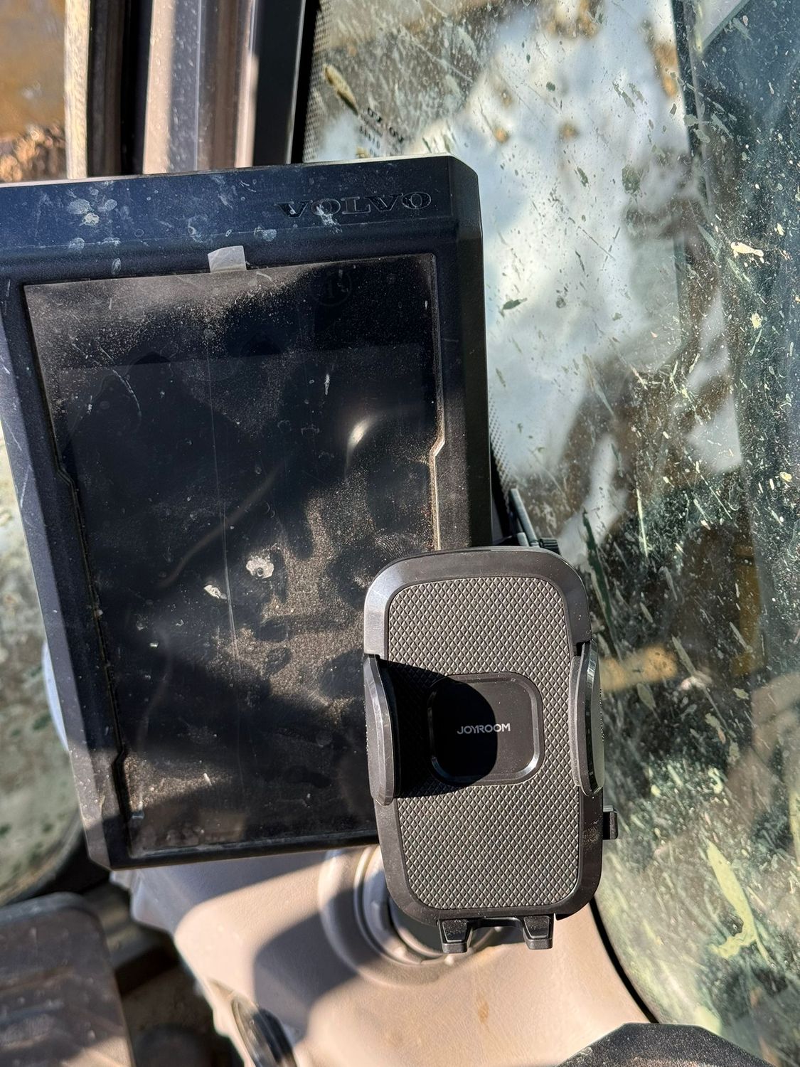 Phone Mount for Volvo Excavators