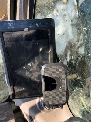 Support téléphone pour pelles Volvo