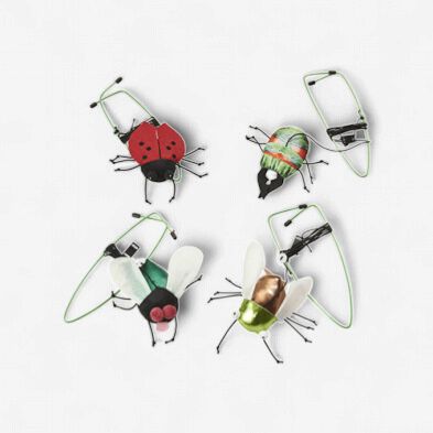 Spot- Insecte ''a-door-able'' acroche porte pour chat assortie