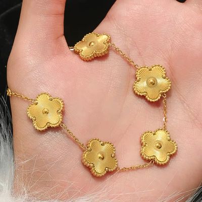 Clover Leaf Bracelet