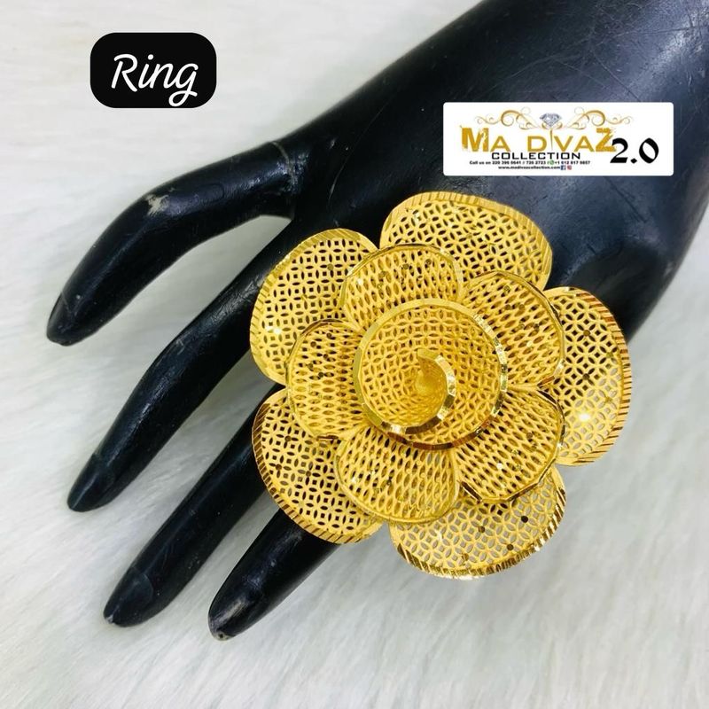Anaya Ring