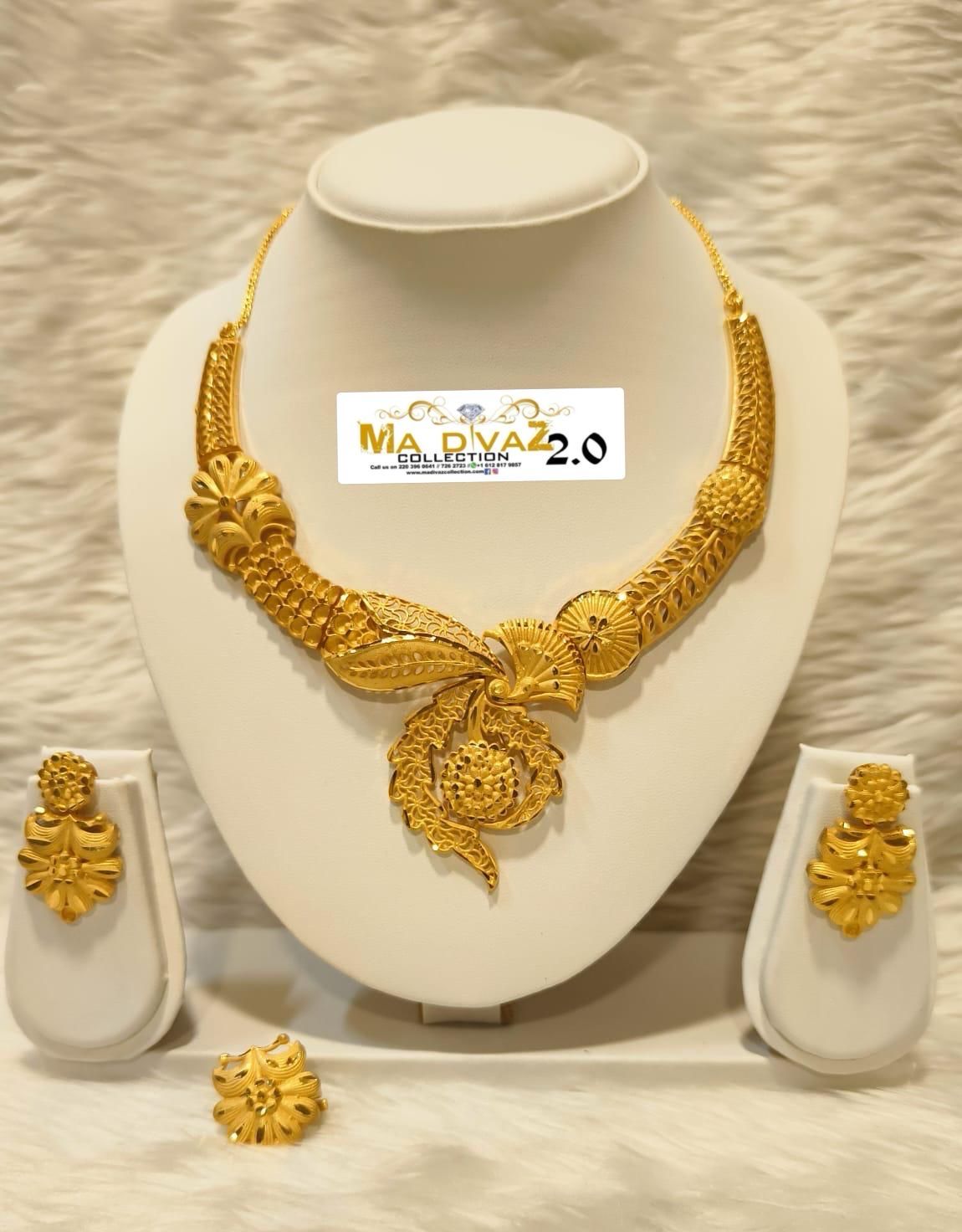 Njillan Premium Gold Plated Necklace Set