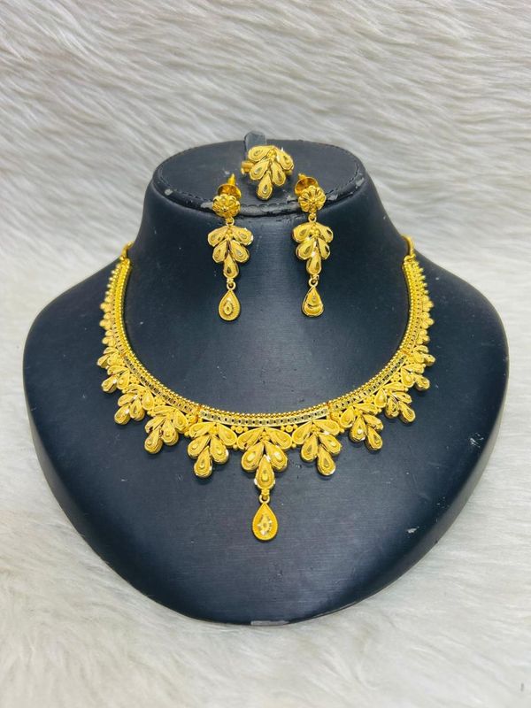 Awa Premium Gold Plated Necklace Set