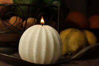 Khalidion blanche, bougie artisanale en cire végétale d'olive