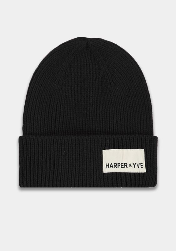 HARPER BEANIE black
