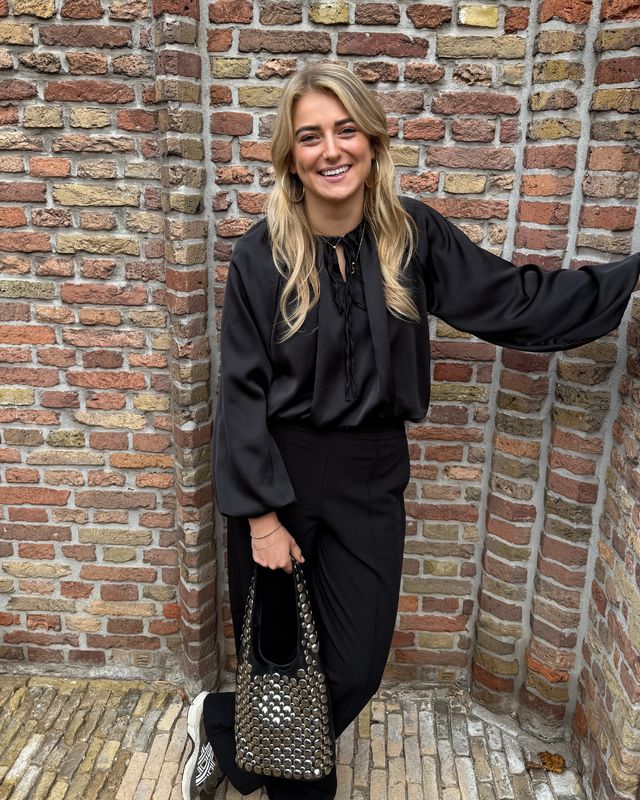 FENNA BLOUSE black