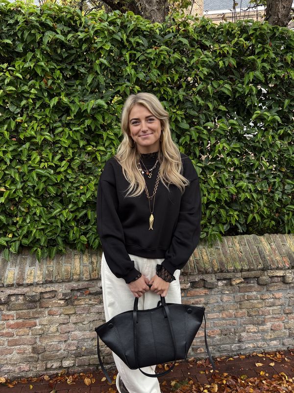 ELIN SWEATER black