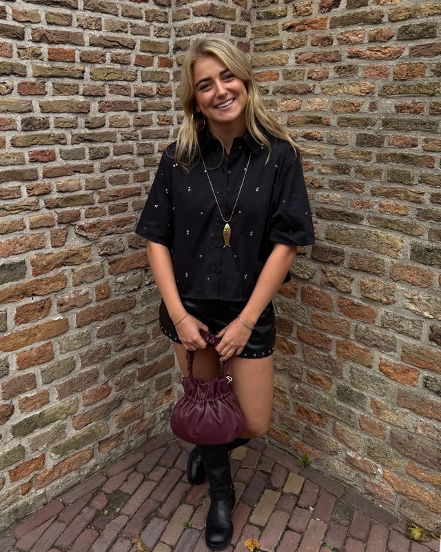 SHORT SLEEVE STRASS BLOUSE black