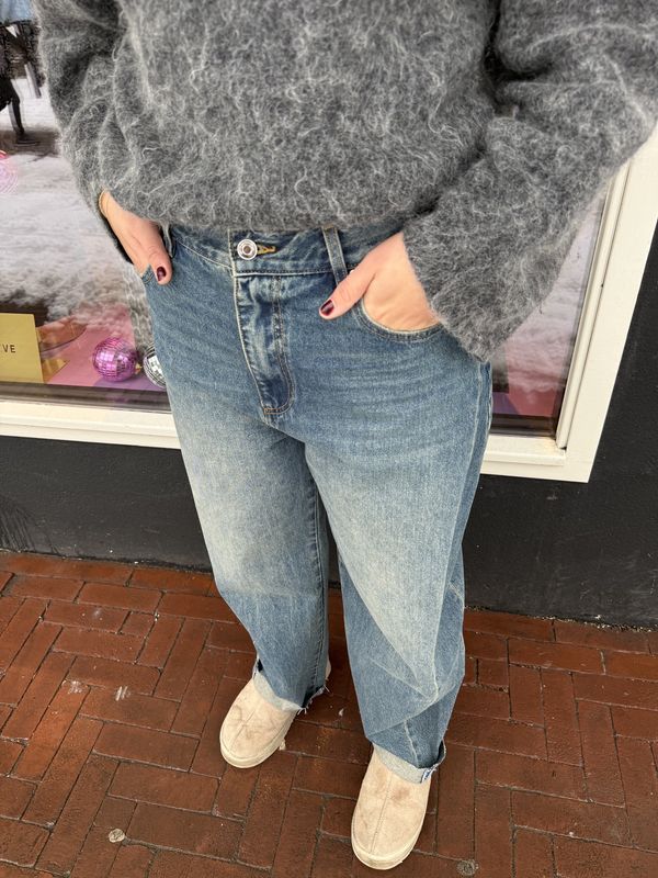 Robin Double Denim Wash - Barrel Fit