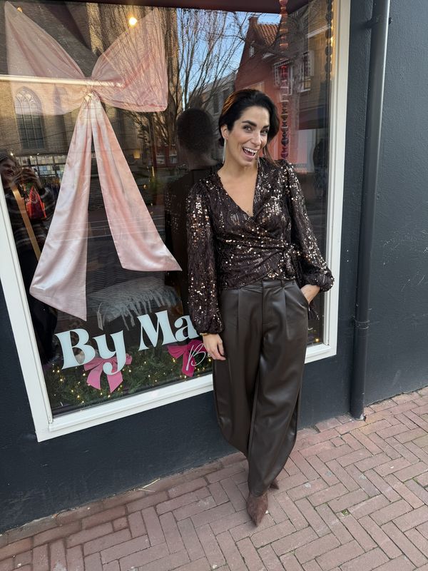 Diva sparkling blouse