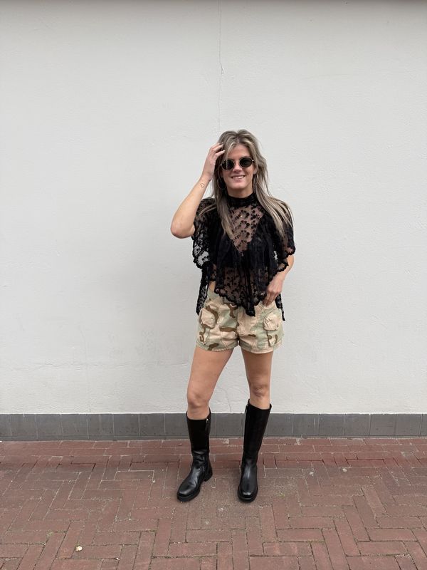 Cleo camo short