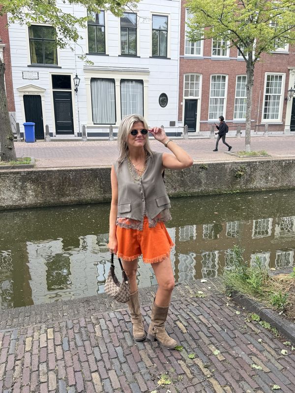 Seine short orange