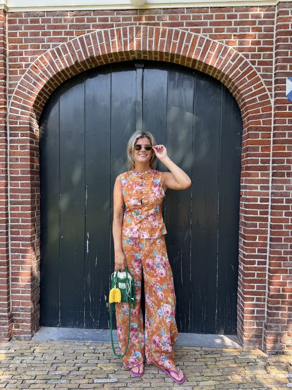 Floral pants multicolor