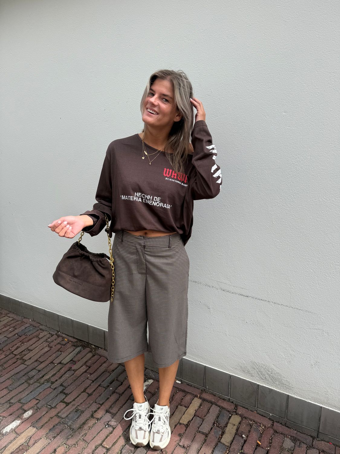 WHWH off shoulder longsleeve brown