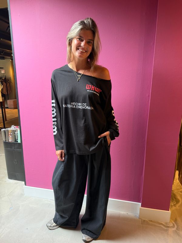 WHWH off shoulder longsleeve - black