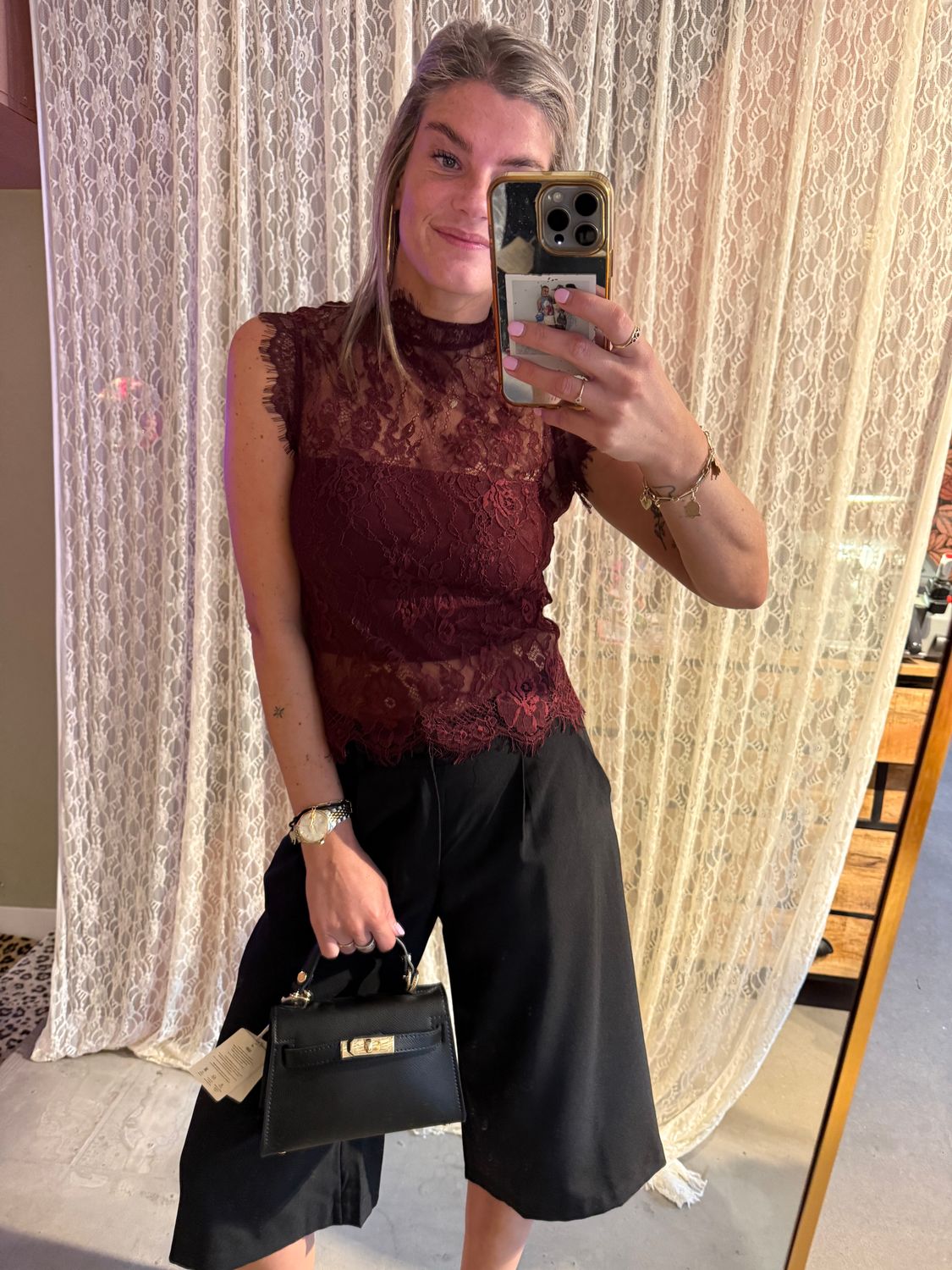 Selena top
