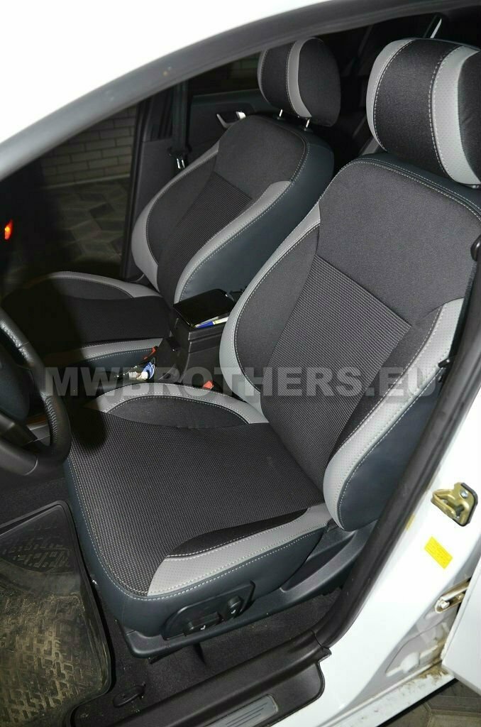 Comfort series with white leather