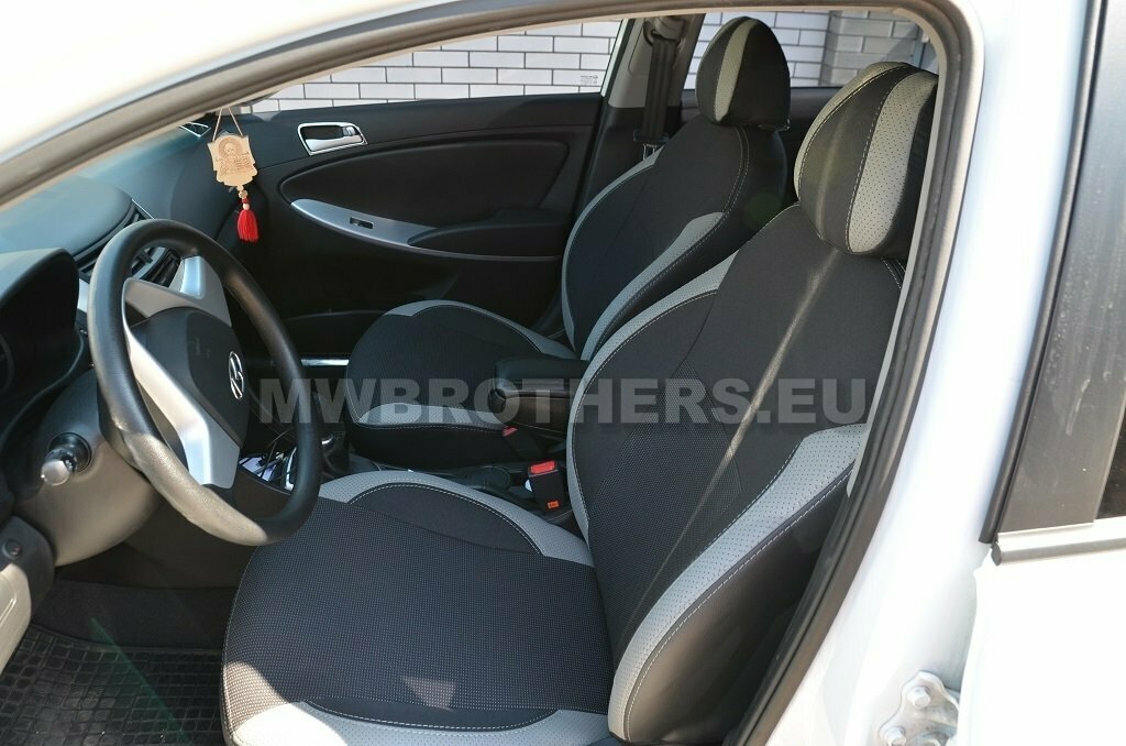 Comfort series with white leather