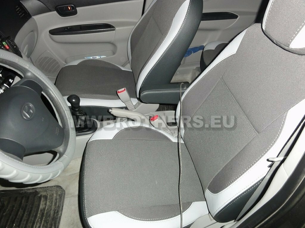 Comfort series with white leather