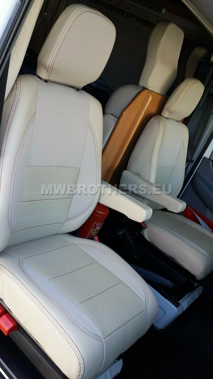 Comfort series in beige