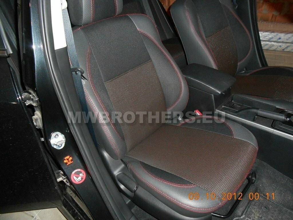 Comfort series with red stitching and brown textile