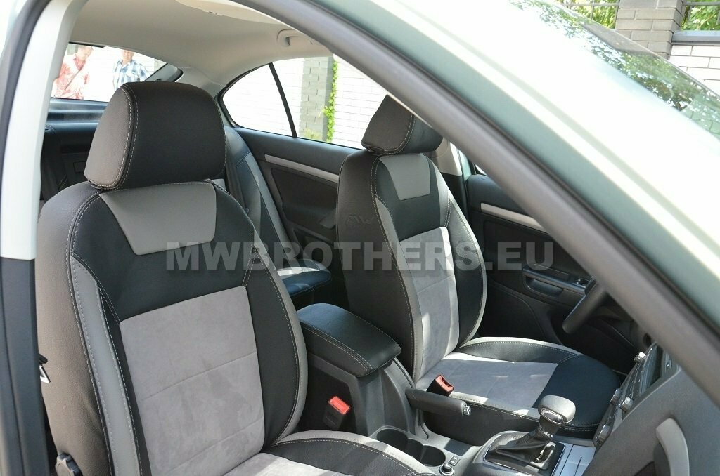Leather series with beige alcantara
