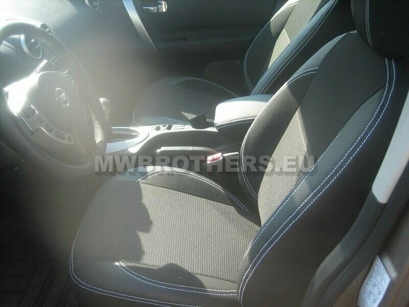 Comfort series with white stitching