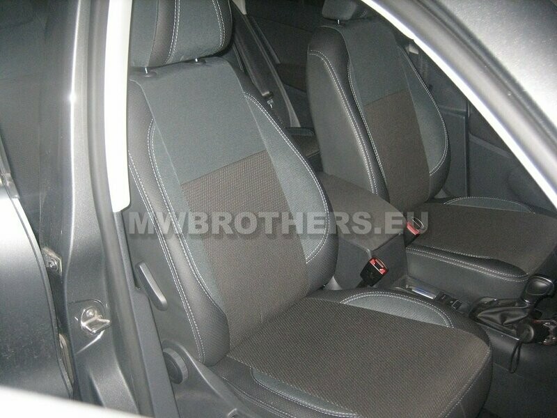 Comfort series with brown textile