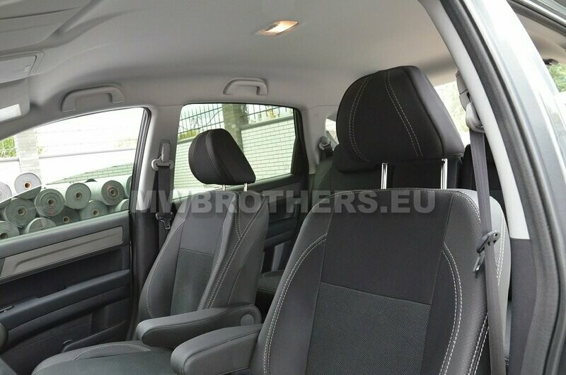 Comfort series with gray stitching