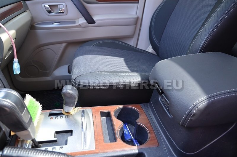 Comfort series with gray textile