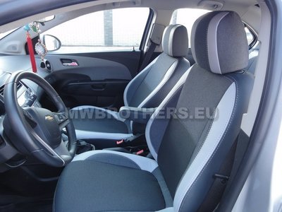 Comfort series with white leather