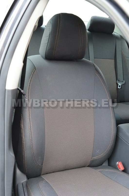 Comfort series with brown textile and brown stitching