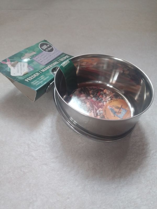 Comedero acero y colgador