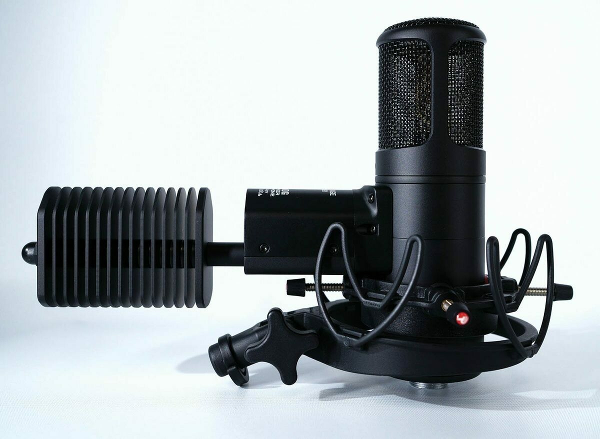Golden Age Premier GA-8000