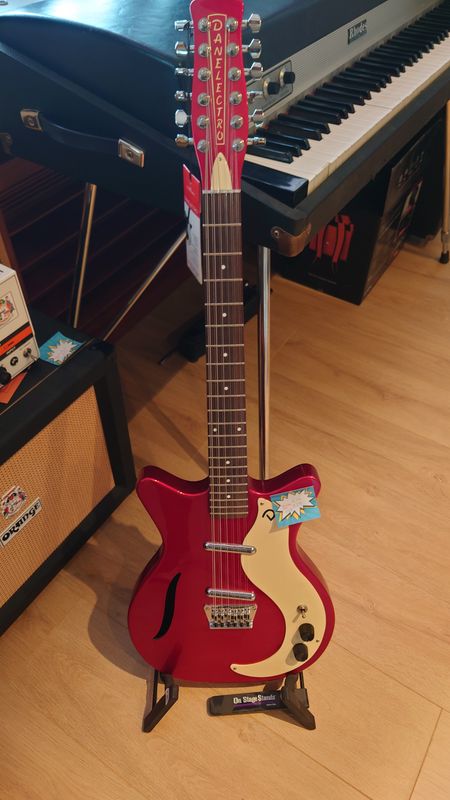 Danelectro Vintage 12 String Vintage Red