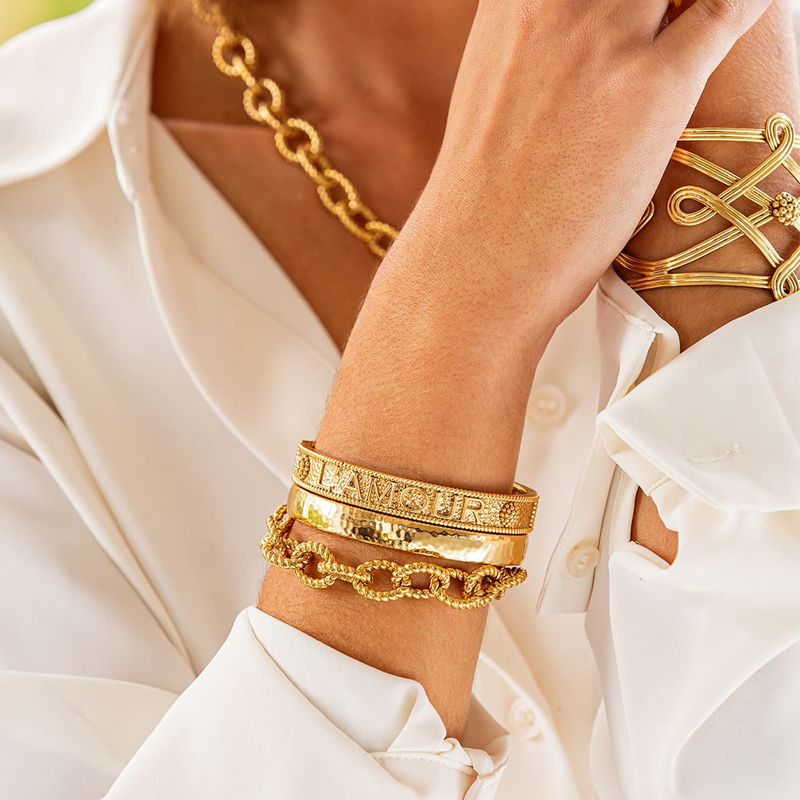 Victoria Small Chain Bracelet 8” Gold